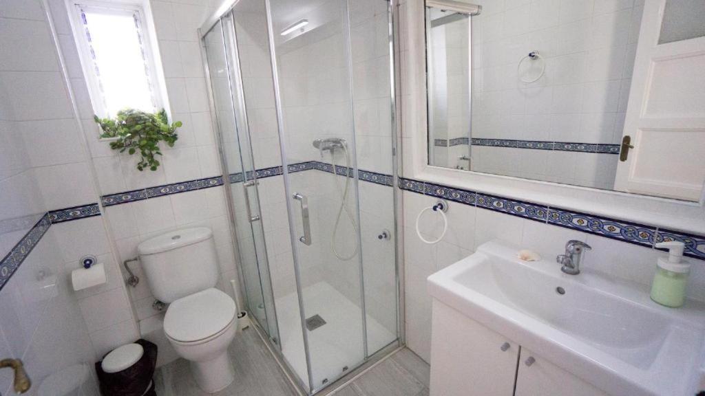 Rentalsevilla Casa Viva Triana ภายนอก รูปภาพ